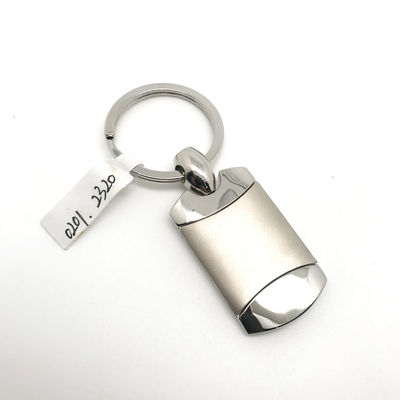 Des porte-clés personnalisés avec porte-clés métallique en alliage de zinc et porte-clés métallique