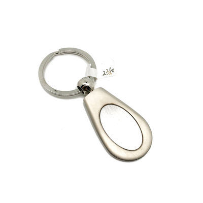 Porte-clés métallique en argent avec logo personnalisé et MOQ 500