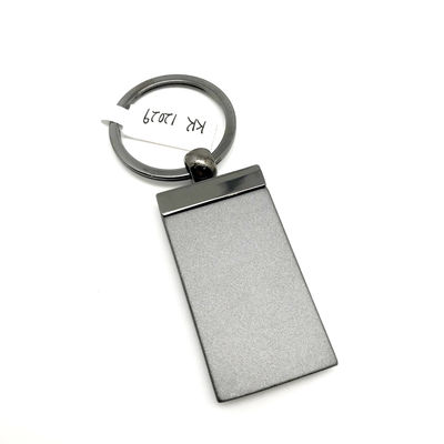 Porte-clés métallique personnalisable avec finition noire et MOQ de 500