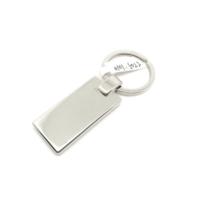 Porte-clés en métal en argent avec OEM/ODM disponible pour le nom