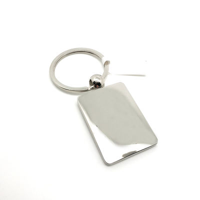 Des porte-clés personnalisés avec le logo TT pour le marché haut de gamme