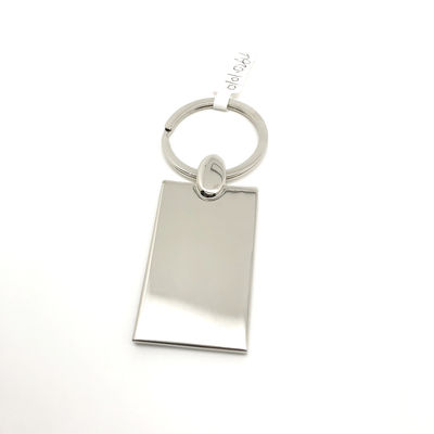 Porte-clés métallique en alliage de zinc disponible dans un emballage polybag individuel