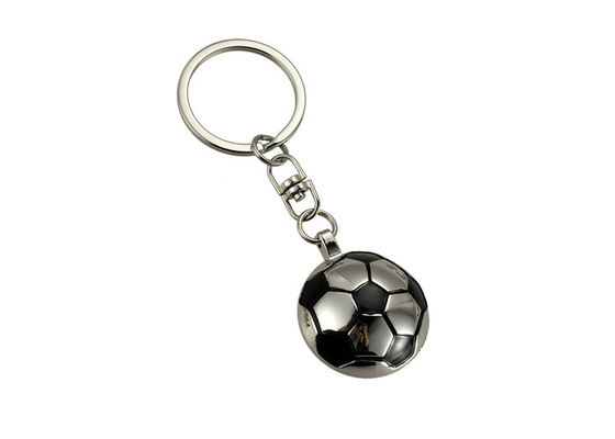 Le laser en métal du football a gravé des porte-clés Logo Cute Key Chain pour le cadeau de souvenir