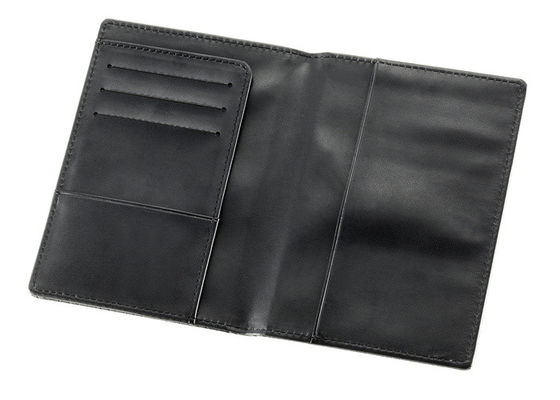 Bon prix cuir fait sur commande 106mm d'unité centrale de Logo Black de support de passeport de voyage de modèle de la croix 17g en ligne