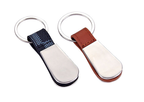 Bon prix Des porte-clés en cuir classique personnalisés avec des couleurs optionnelles en ligne