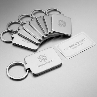 Bon prix Porte-clés en alliage de zinc Logo personnalisé Idéal pour les cadeaux d'entreprise et les exigences personnalisées du porte-clés en ligne
