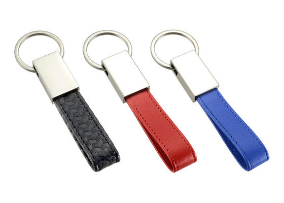 Bon prix Chaînes de clé en cuir d'unité centrale Debossed en alliage de zinc Logo Mini Key Holder Leather Strap en ligne